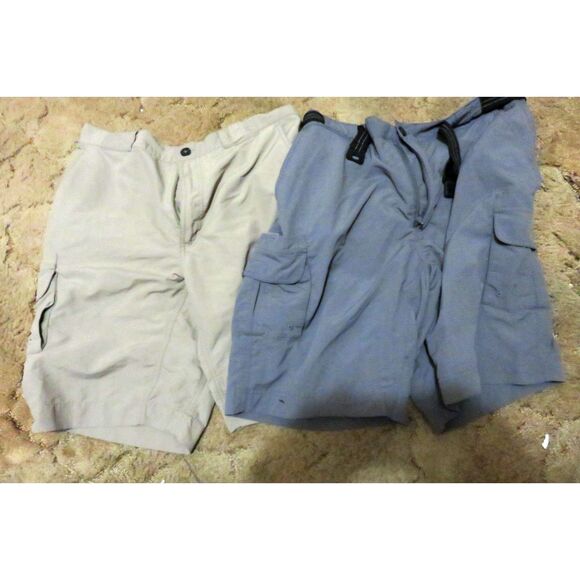 2  Pair Magellan-Men's Fish Gear Overcast Hybrid Shorts--Mag Repel  size Large - Picture 1 of 3
